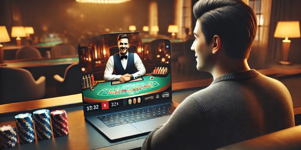 Mastering Online Poker Tactics